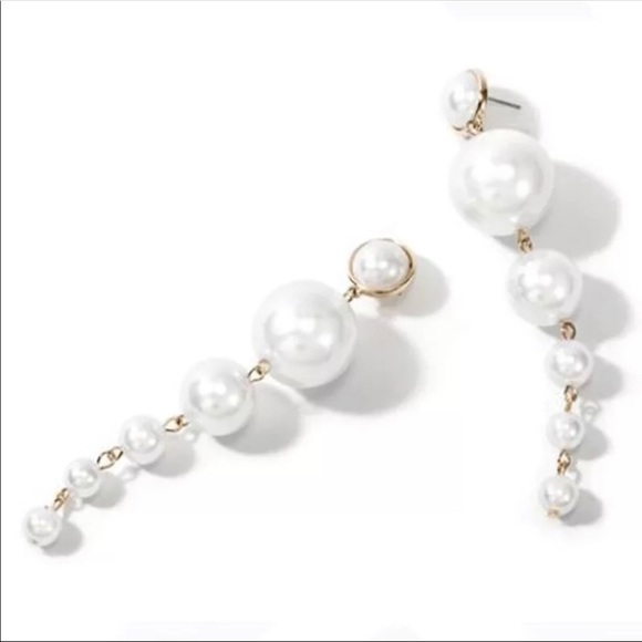 Zara Pearl Drop Earrings - Picture 5 of 5